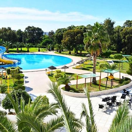 Hotel Imperial Park الحمامات المظهر الخارجي الصورة