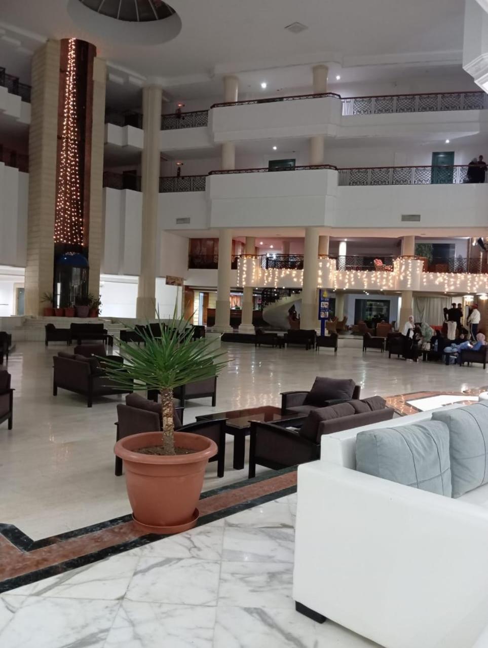 Hotel Imperial Park الحمامات المظهر الخارجي الصورة
