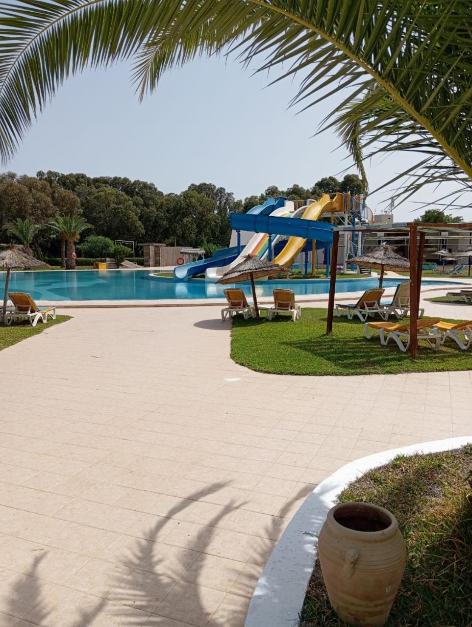 Hotel Imperial Park الحمامات المظهر الخارجي الصورة